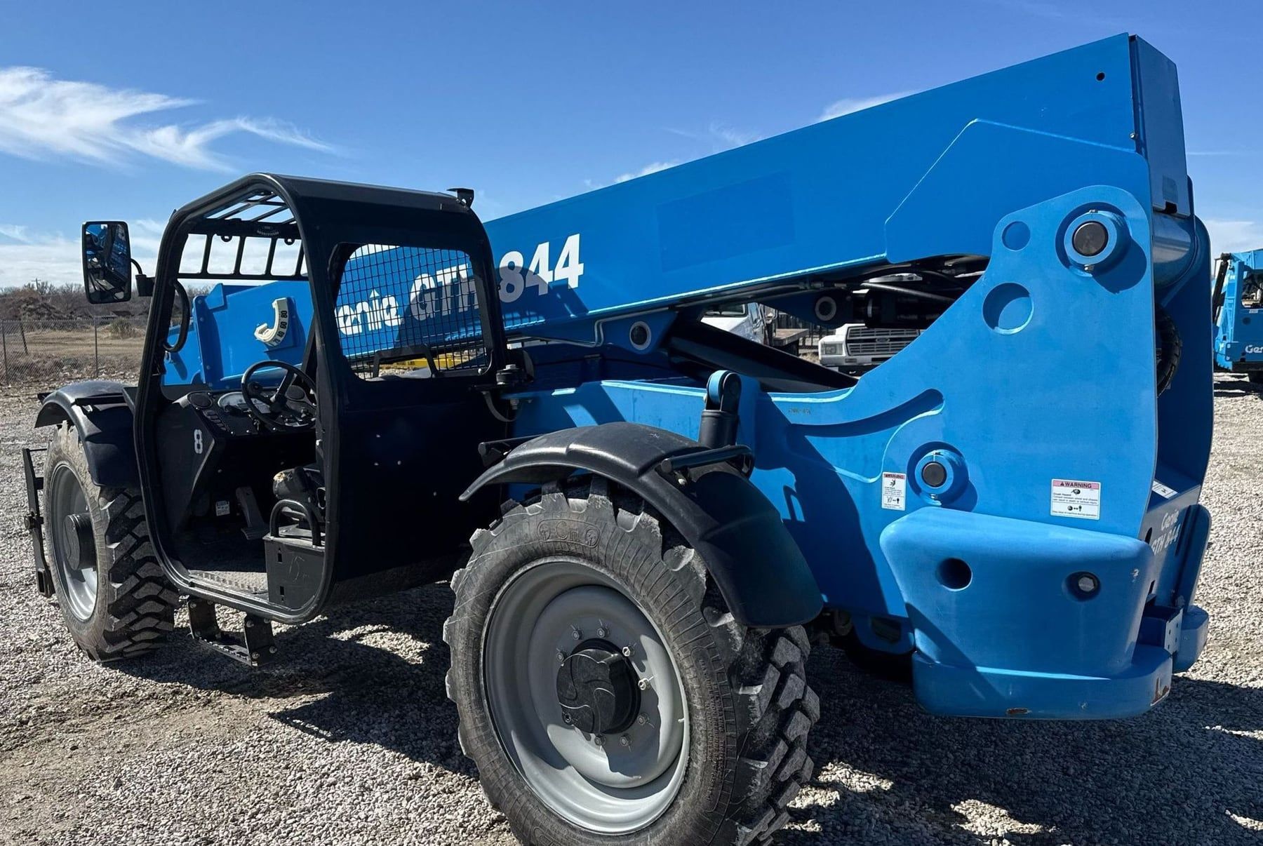 2016 Genie GTH-844 Telehandler, view 7