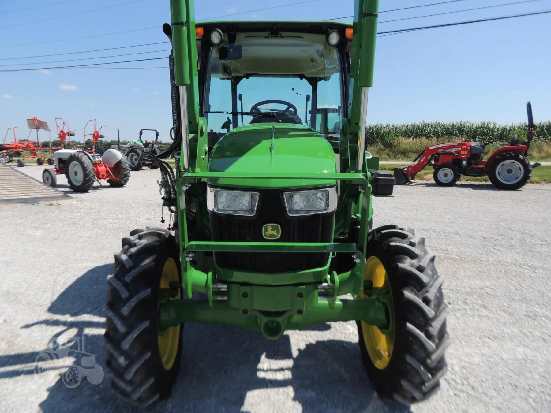 2020 John Deere 5075E, view 6