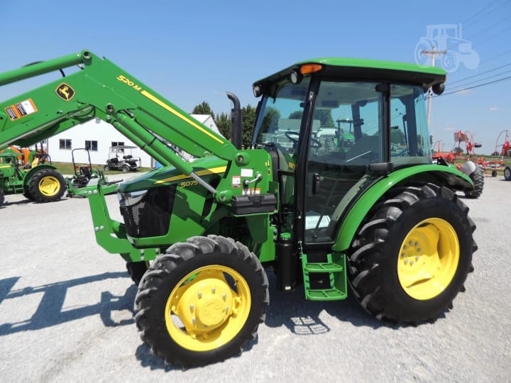 2020 John Deere 5075E