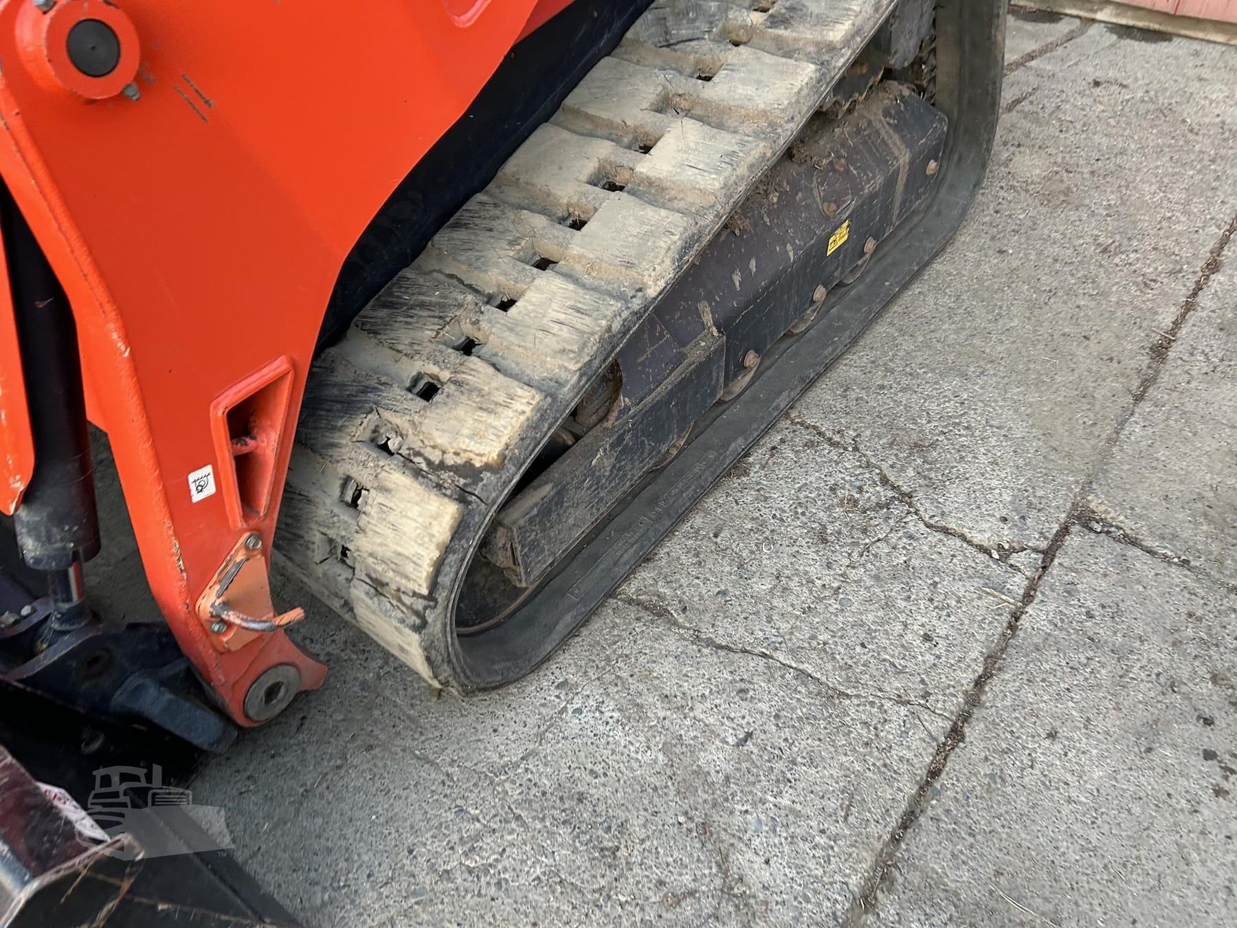 2017 Kubota SVL75-2, view 2
