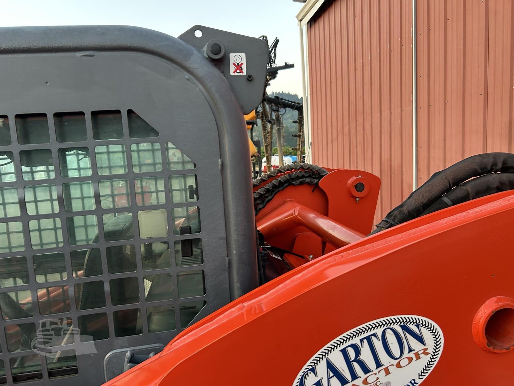 2017 Kubota SVL75-2, view 8