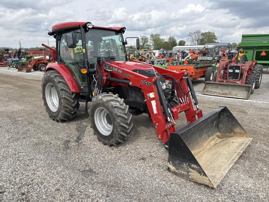 2023 Case IH Farmall 75A, view 3