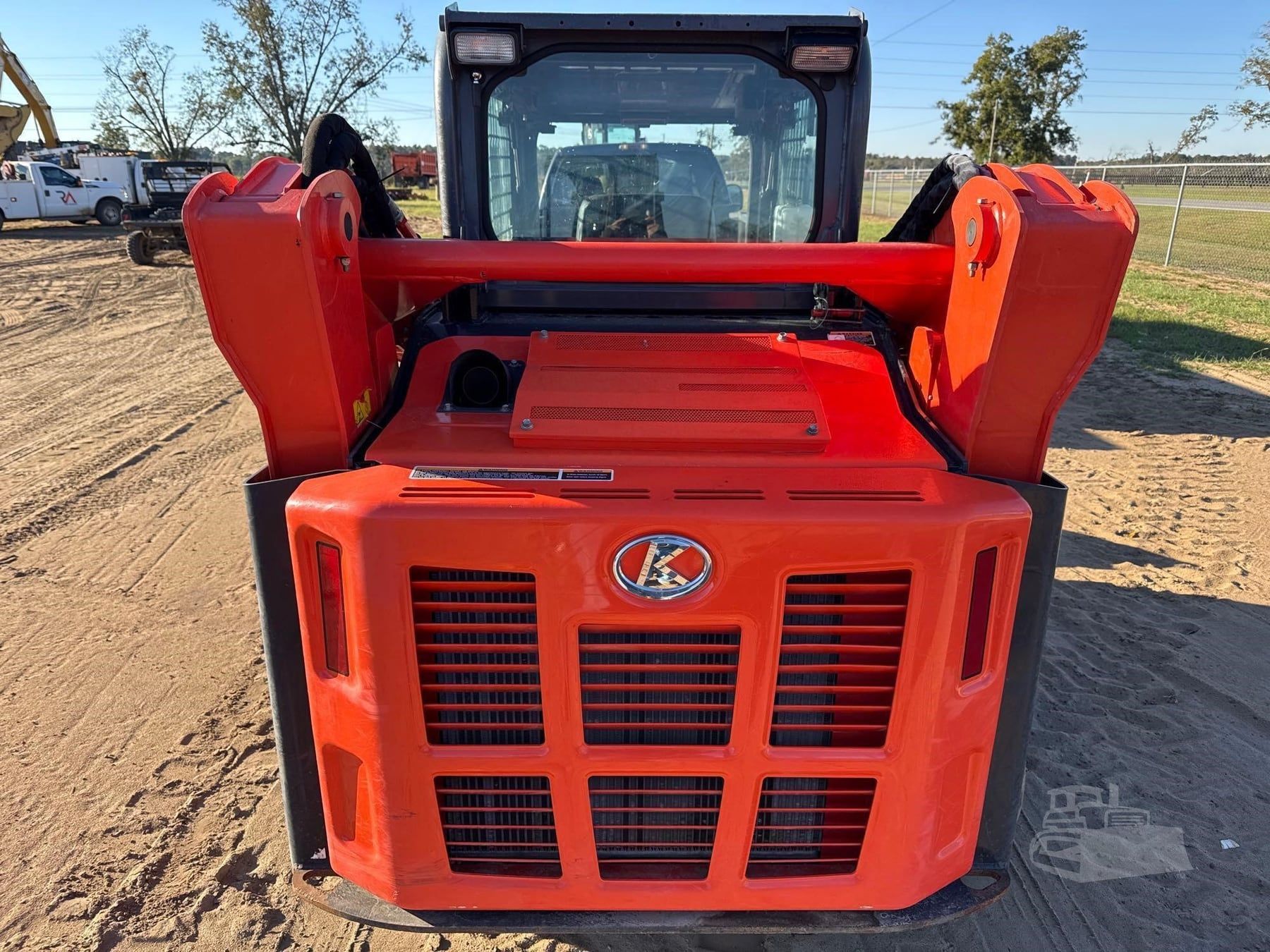 2023 Kubota SVL75-2, view 3
