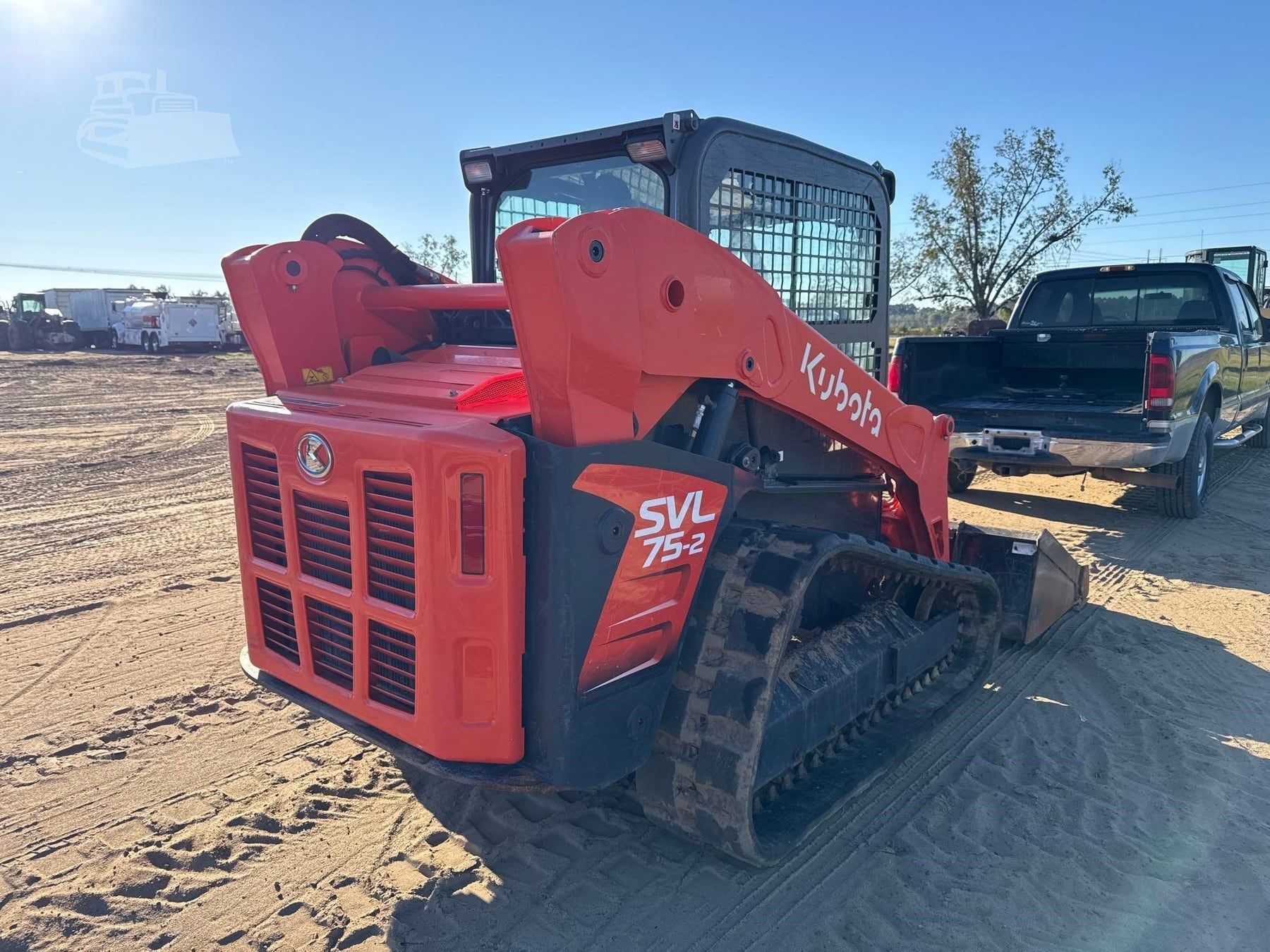 2023 Kubota SVL75-2, view 4
