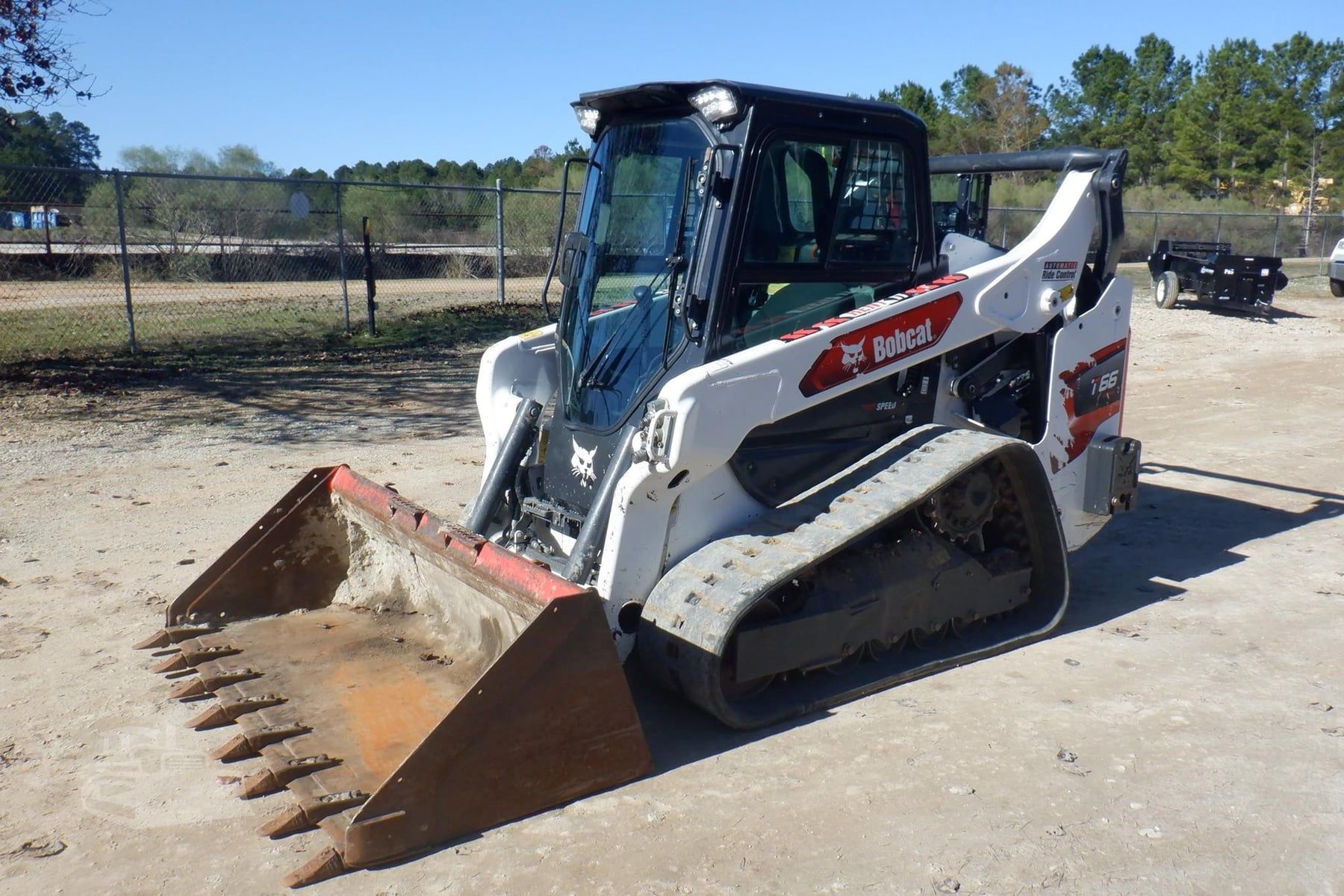 2022 Bobcat T66, view 2