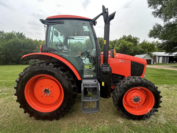 2023 Kubota M6-111