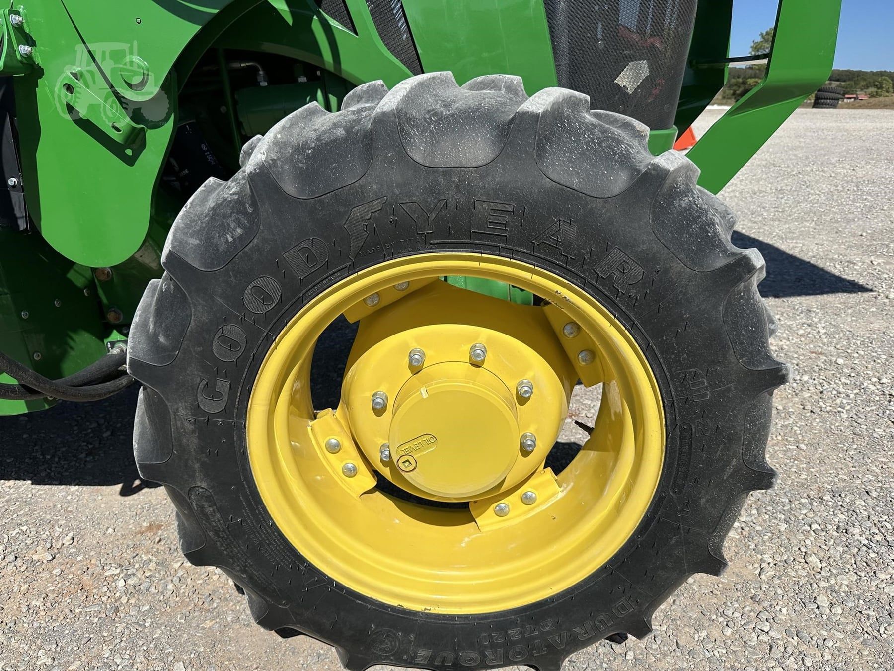 2018 John Deere 5085E, view 4