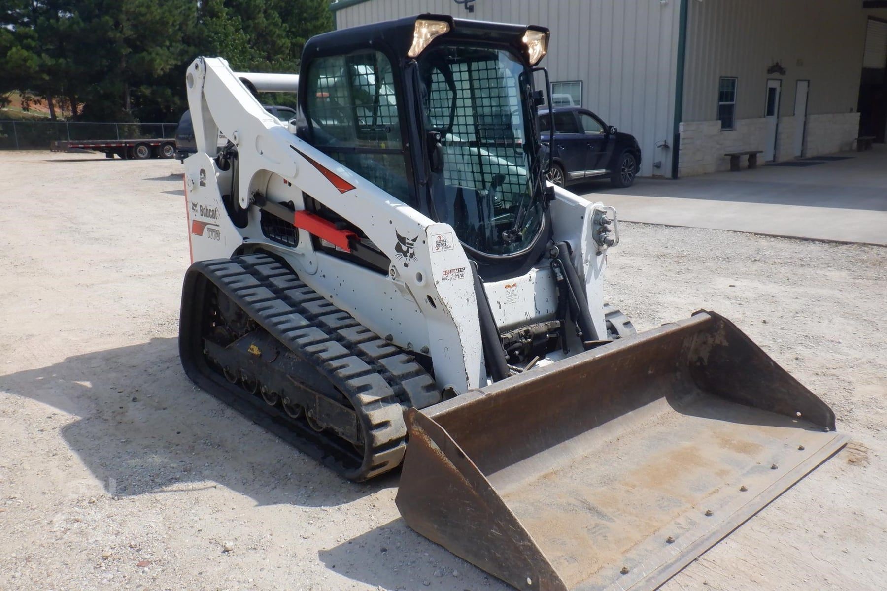 2022 Bobcat T770, view 4