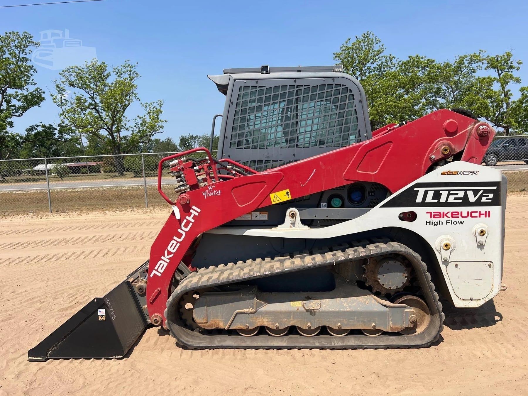 2022 Takeuchi TL12V2, primary view