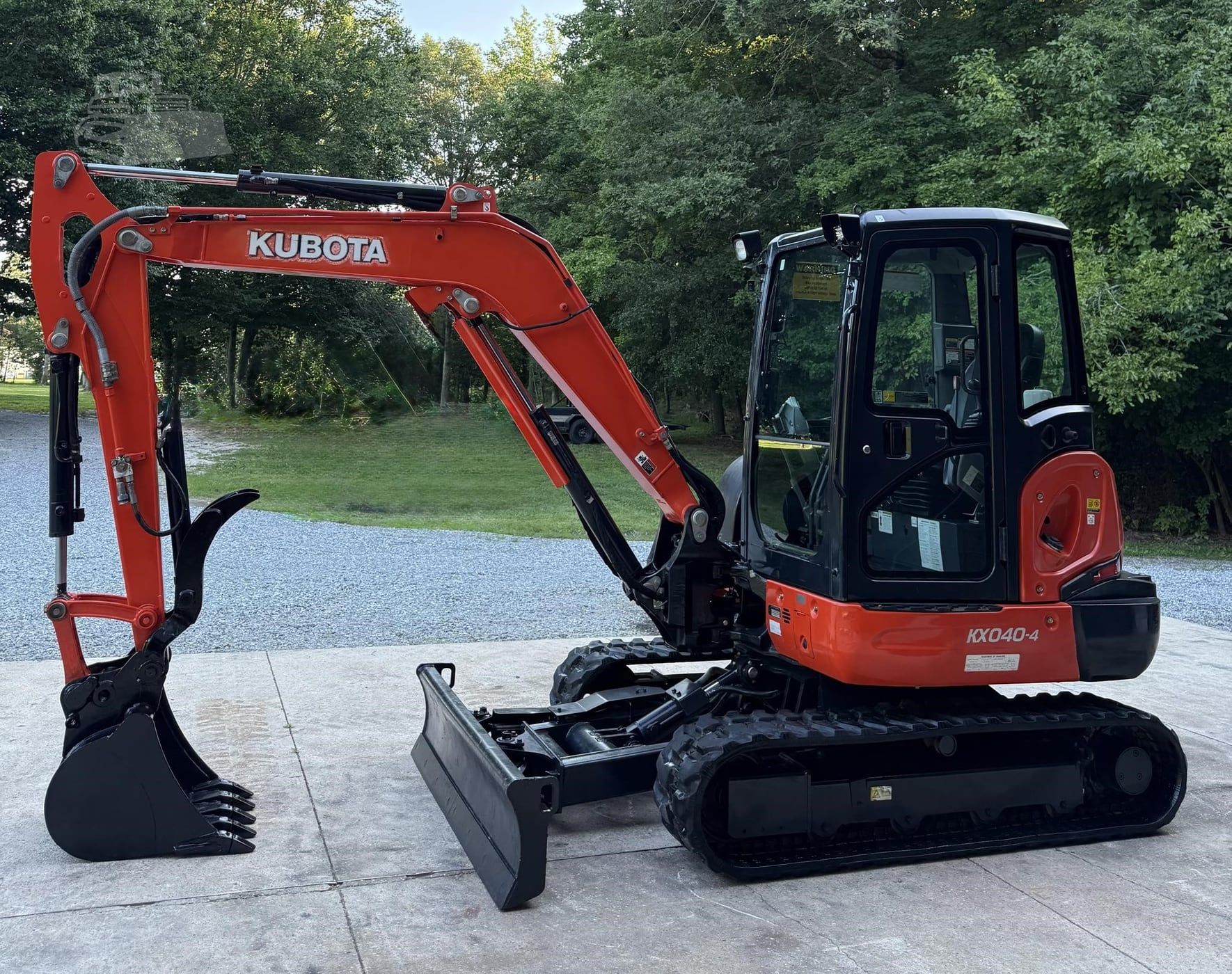 2021 Kubota KX040-4, view 2